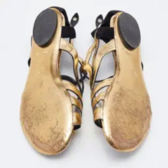 Louis Vuitton Queen of Hearts Gold Sandals Size 38.5 ASO Alicia Vikander - Picture 5 of 9